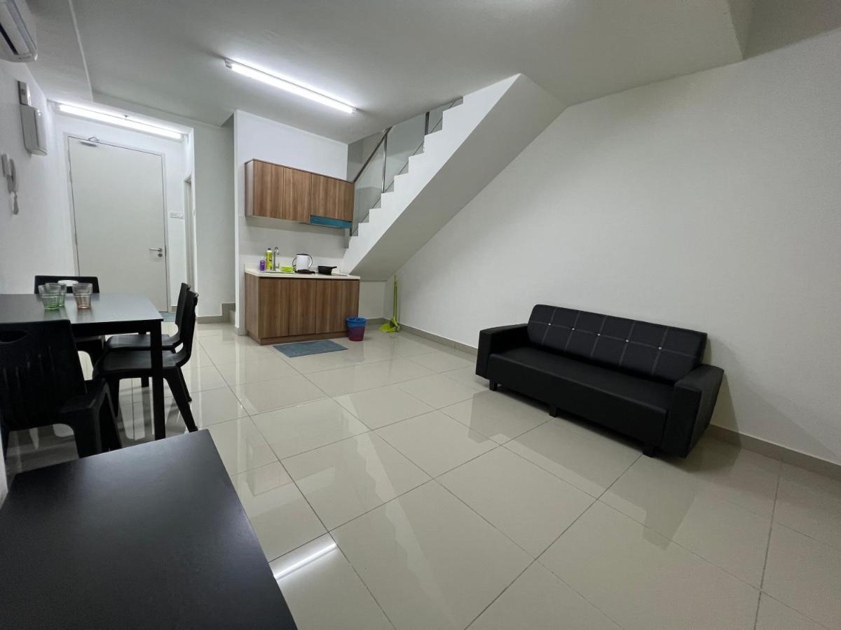 Studio Units At Pacific Tower Near Jaya One By Comfyasia Petaling Jaya Ngoại thất bức ảnh